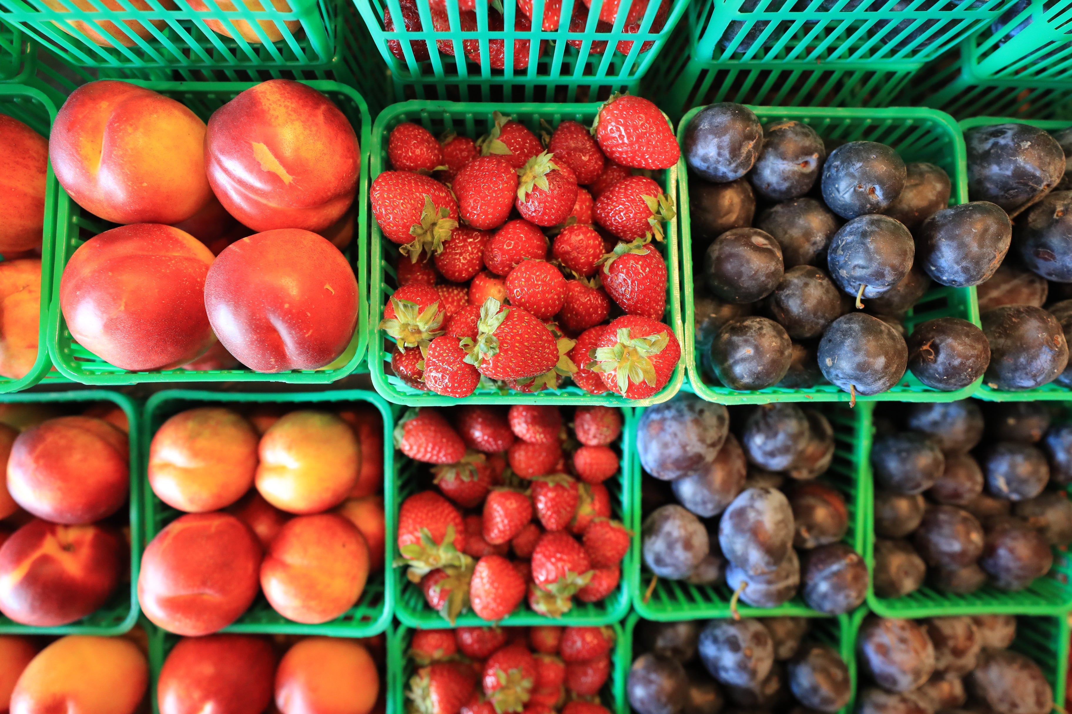 Why Farm Market Shopping Still Feels Better Than Standard Grocery Shopping