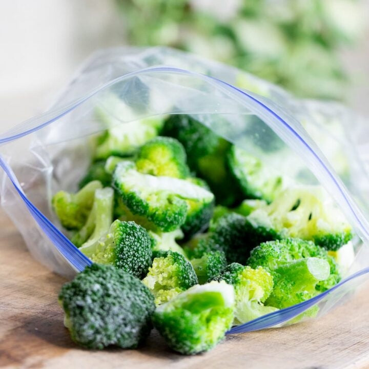 Broccoli, Frozen Lee & Maria's