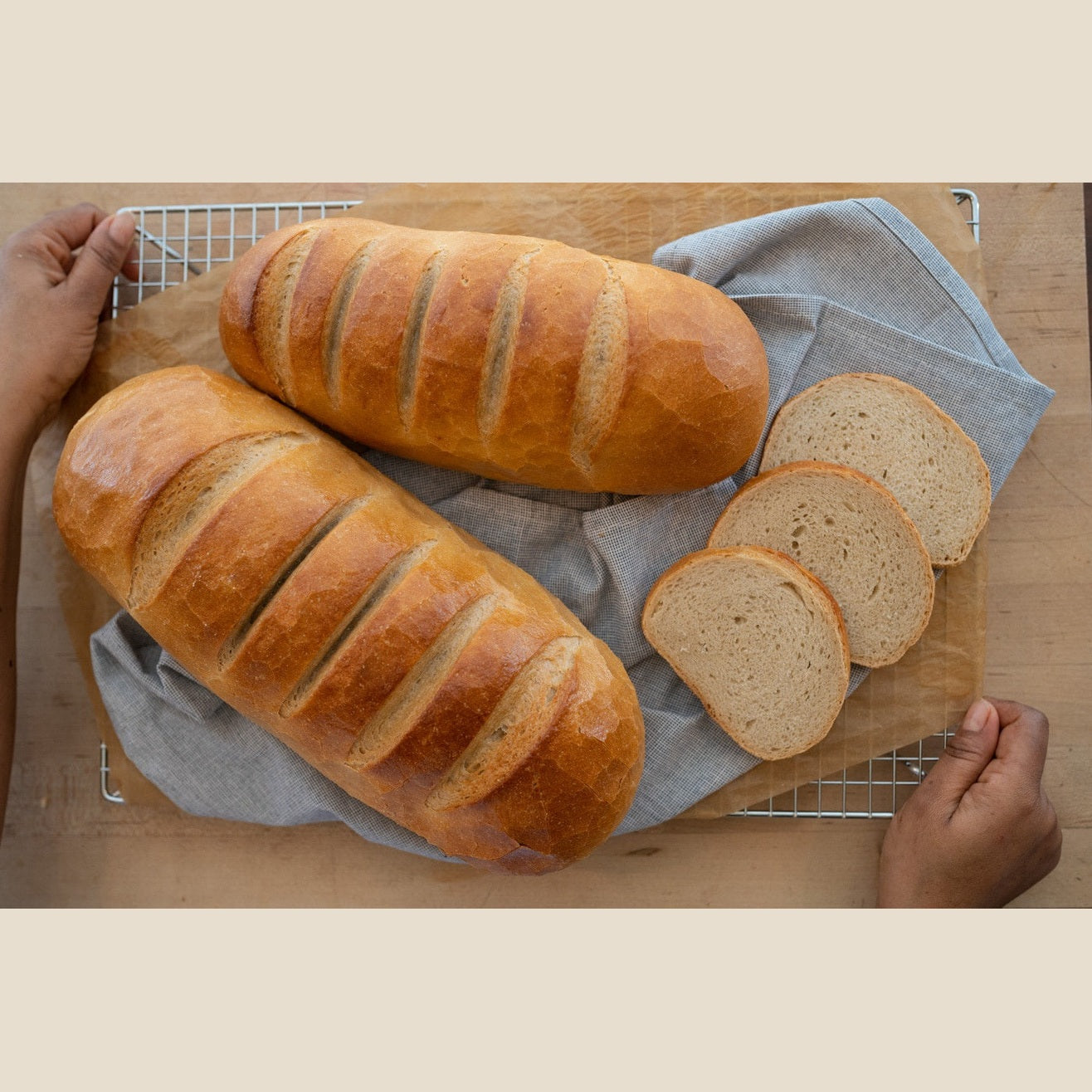 Lakeside Bakery Sliced Light Rye