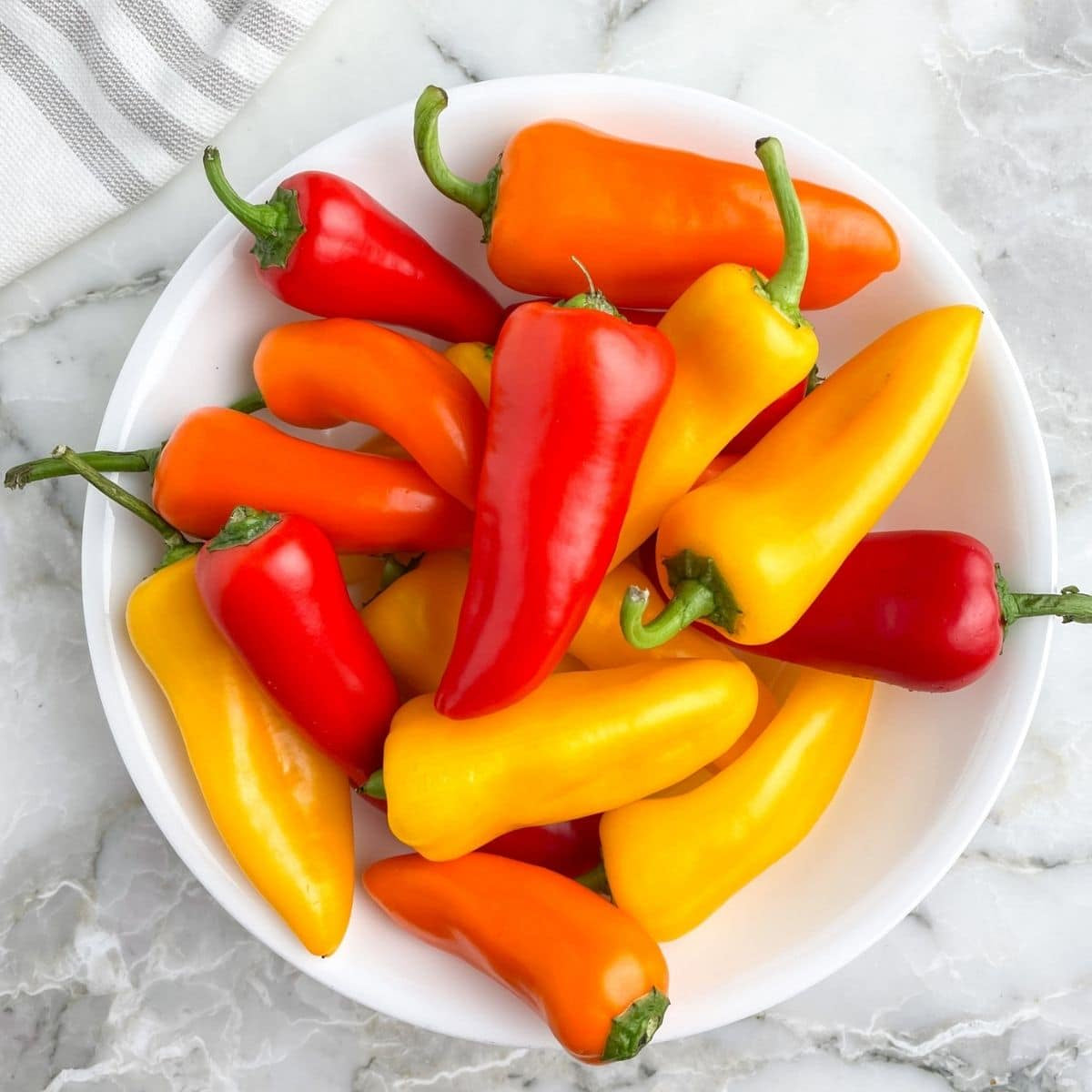 Mini Sweet Peppers, 1lb Bag Lee & Maria's